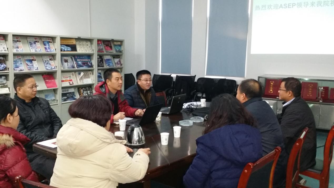 上海通用SGM校企合作评估组对我院进行评估