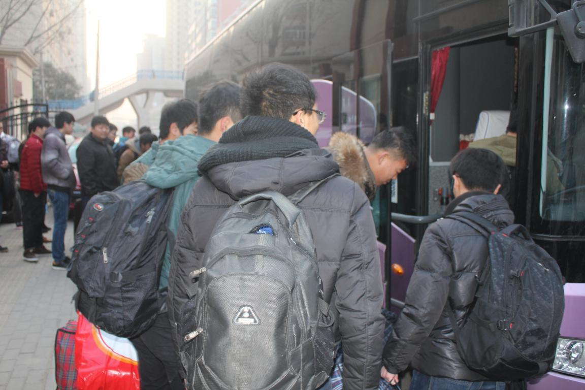 汽车学院学生赴一汽-大众成都生产基地实习